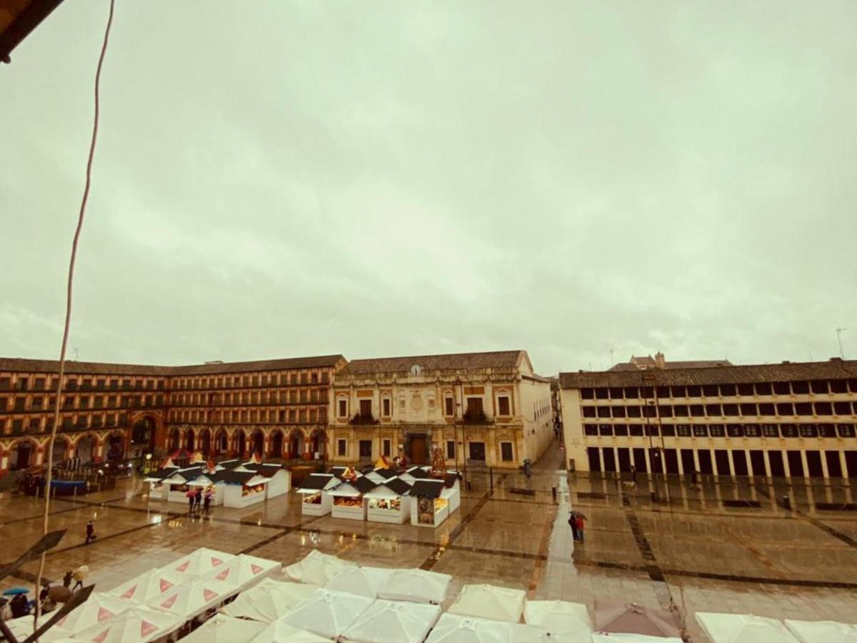 דירות קורדובה Casa En Plaza De La Corredera Con Balcon מראה חיצוני תמונה